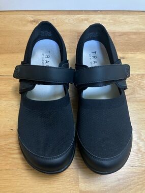 Traq By Alegria Qutie Shoes Mary Jane Stretch All Black Fabric Size 39